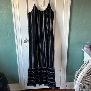 Time & Tru size 12.  Black